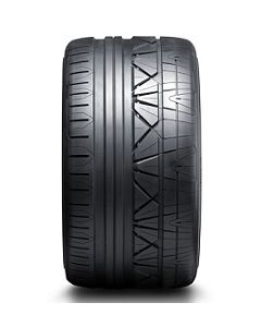 Nitto 225/45ZR17 Invo